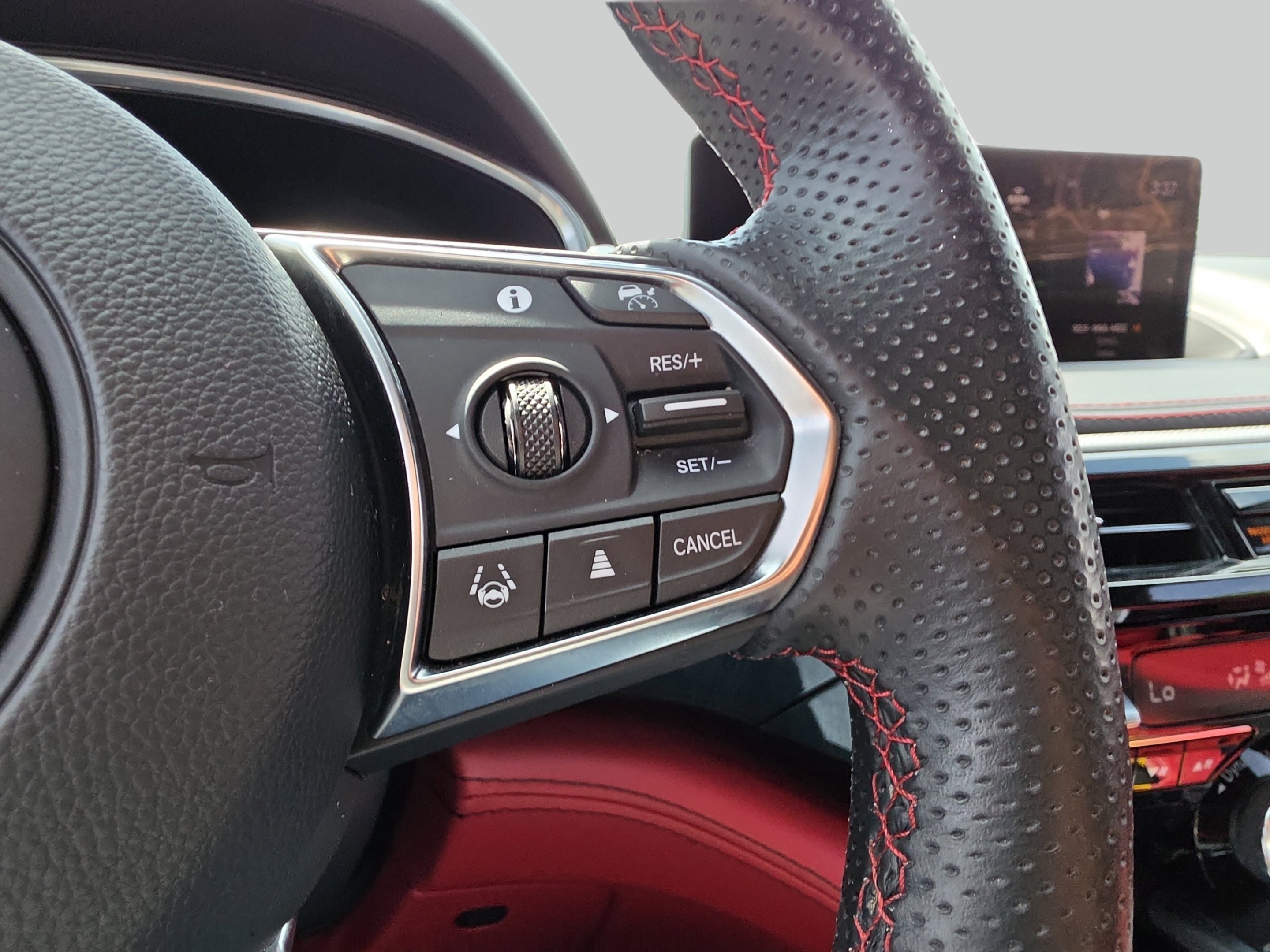 Used 2024  Acura w/A-Spec Package image 26
