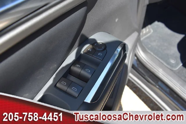 New 2027 Mosaic Black Metallic Chevrolet LT image 15