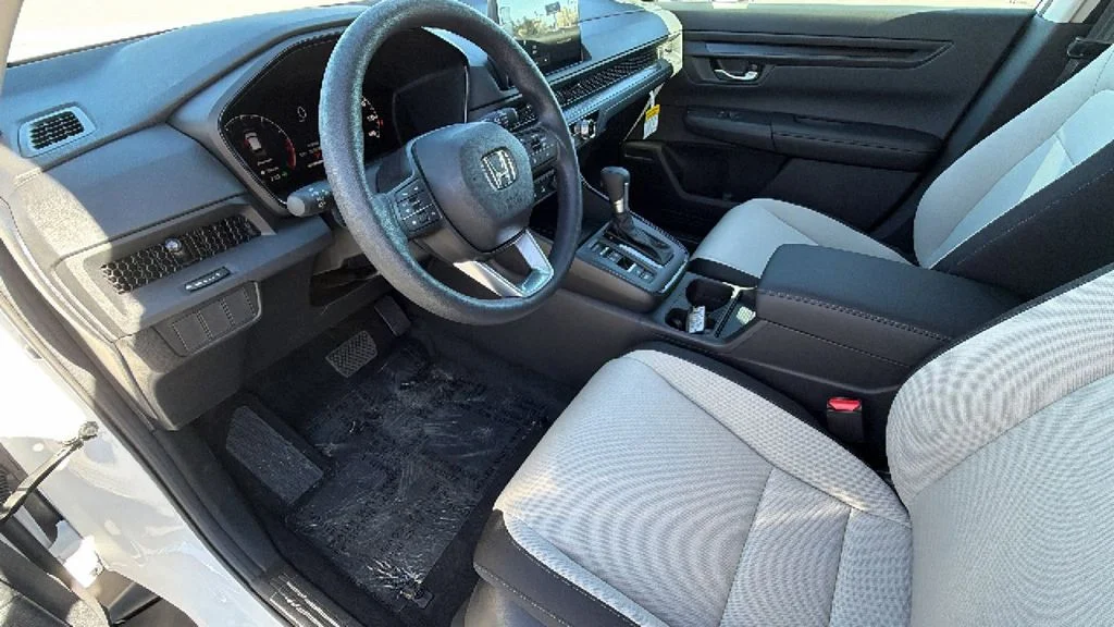 2026 Honda CR-V LX - Photo 13