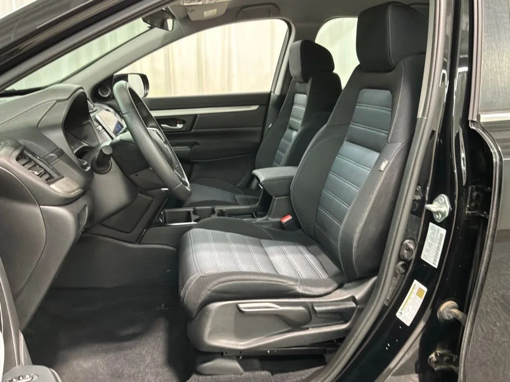 Certified Used 2021 Crystal Black Pearl Honda AWD SE image 21