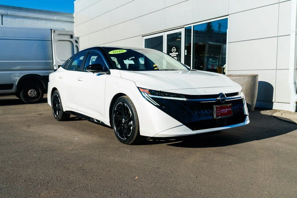 New 2026 Aspen White TriCoat / Super Black Two-tone Nissan SR image 29