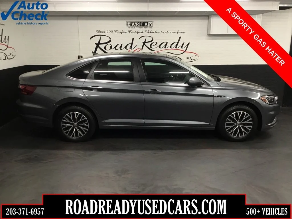 Used 2019 Gray Volkswagen SEL image 1