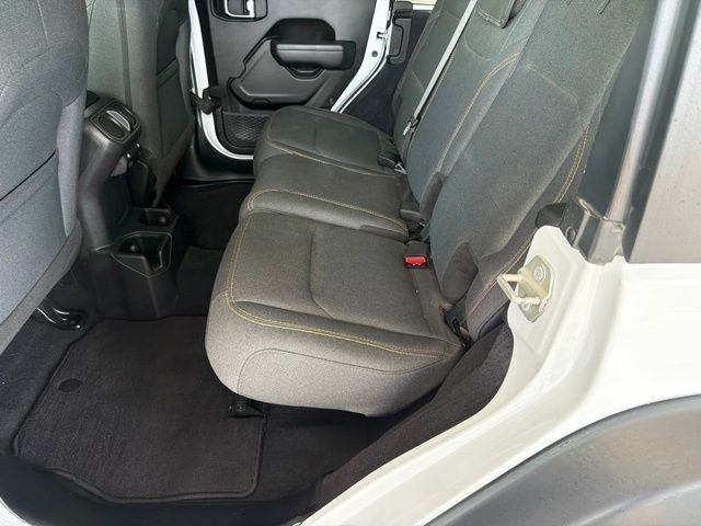 Used 2024 White Jeep Sport S image 9