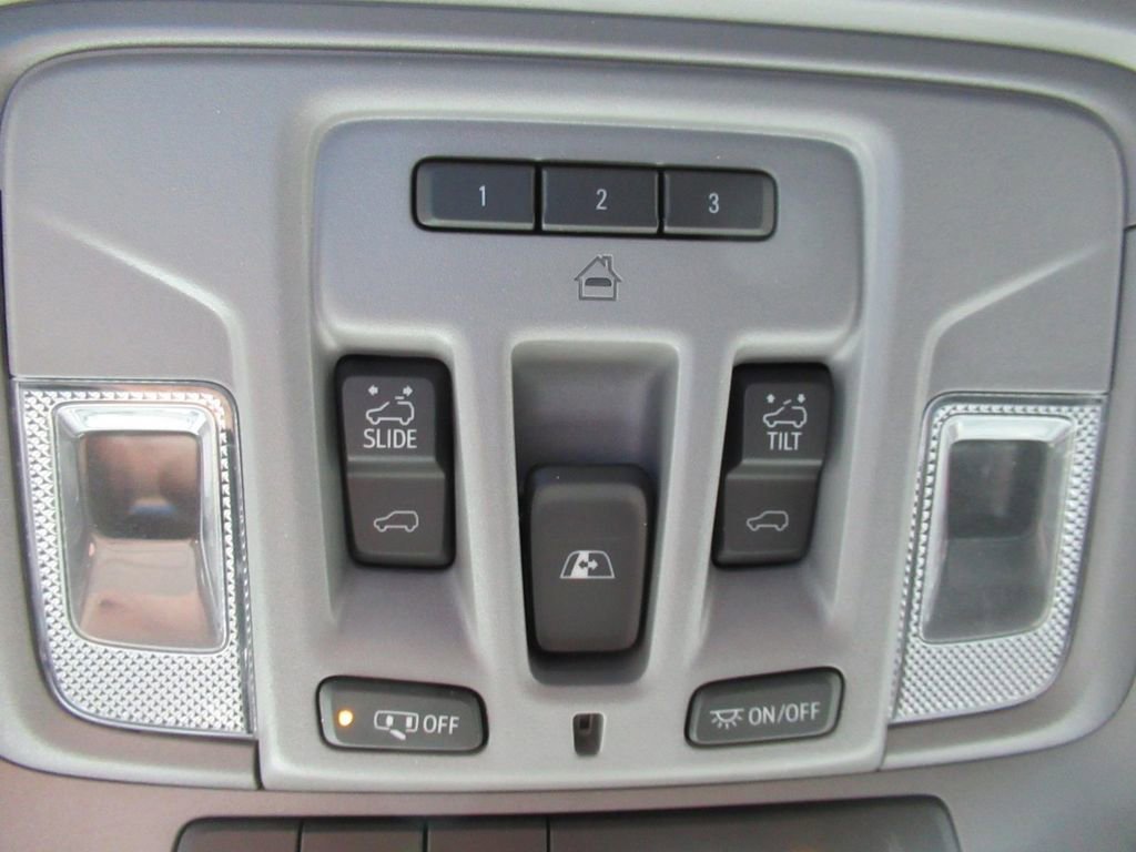 Used 2025 Titanium Rush Metallic GMC Denali image 31