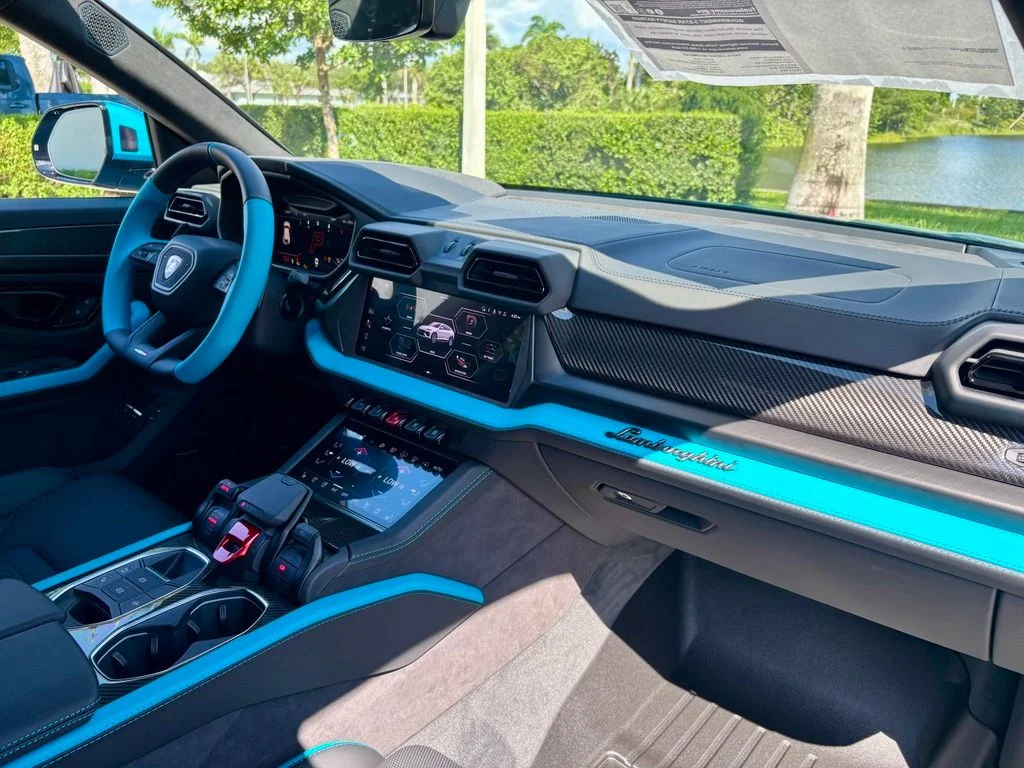 New 2026 Blue Lamborghini SE image 21