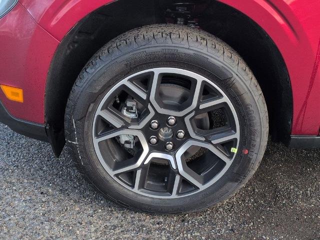 New 2026 Ruby Red Metallic Tinted Clearcoat Ford Lariat® image 33