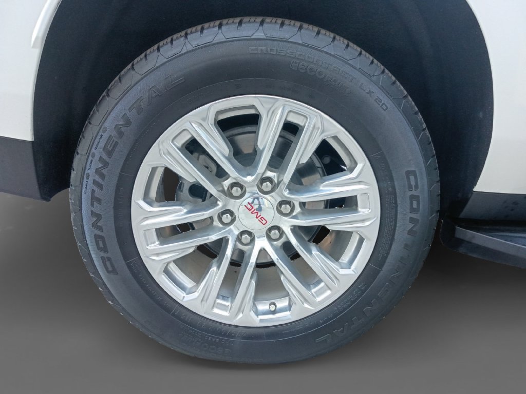 Used 2024 White GMC SLT image 11