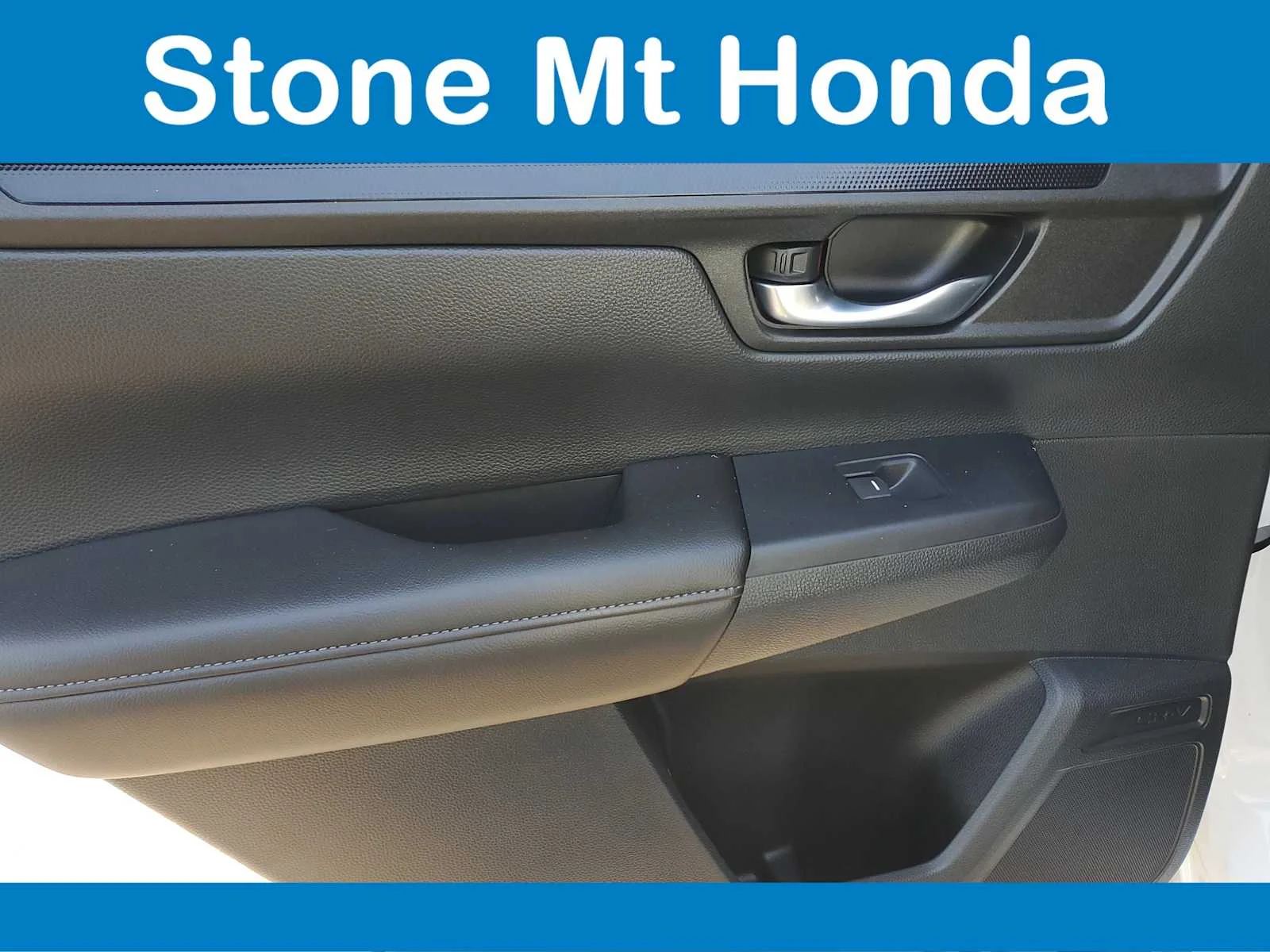 Used 2026 Platinum White Pearl Honda EX image 11