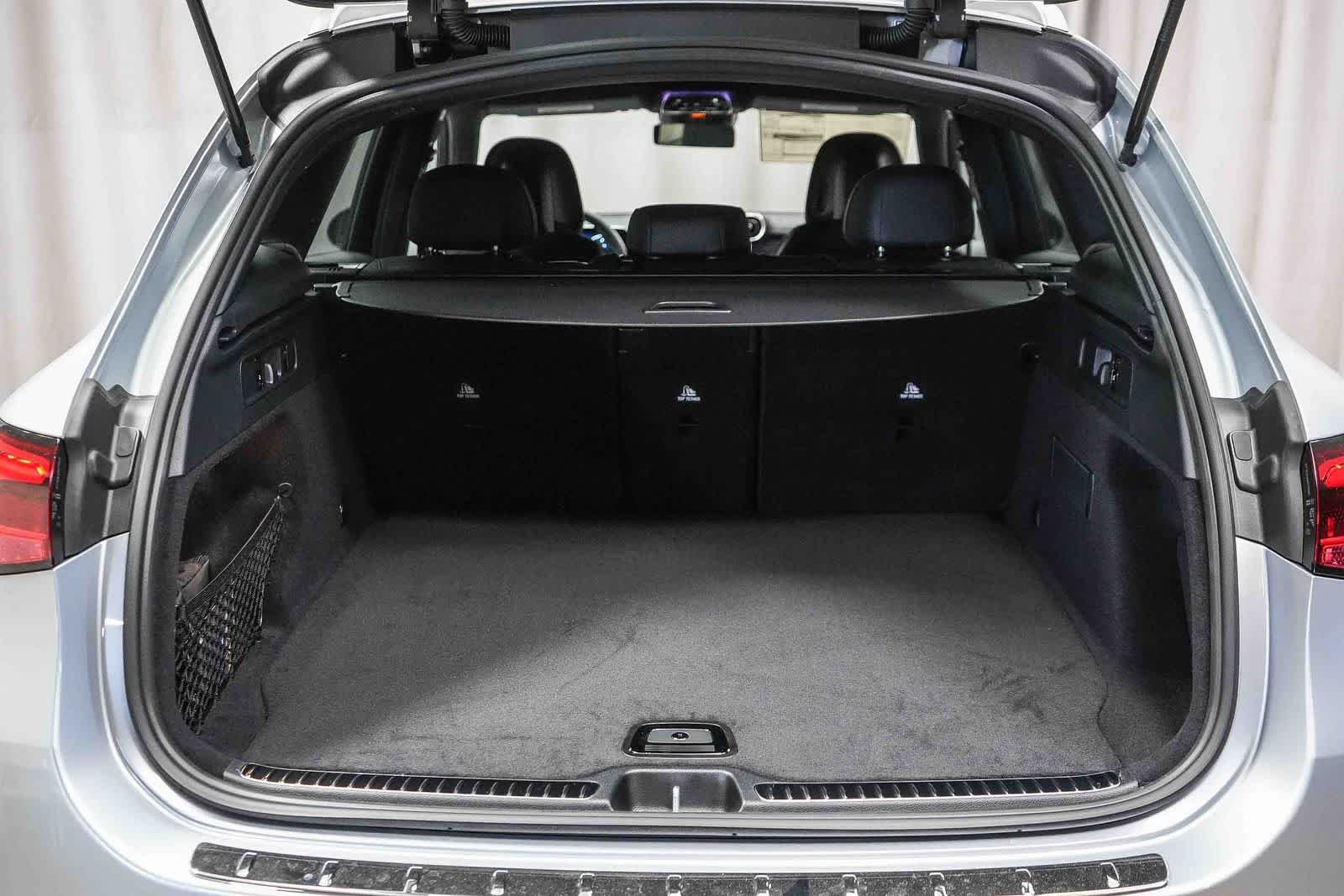 New 2026 Cirrus Silver Metallic Mercedes-Benz GLC 300 image 66