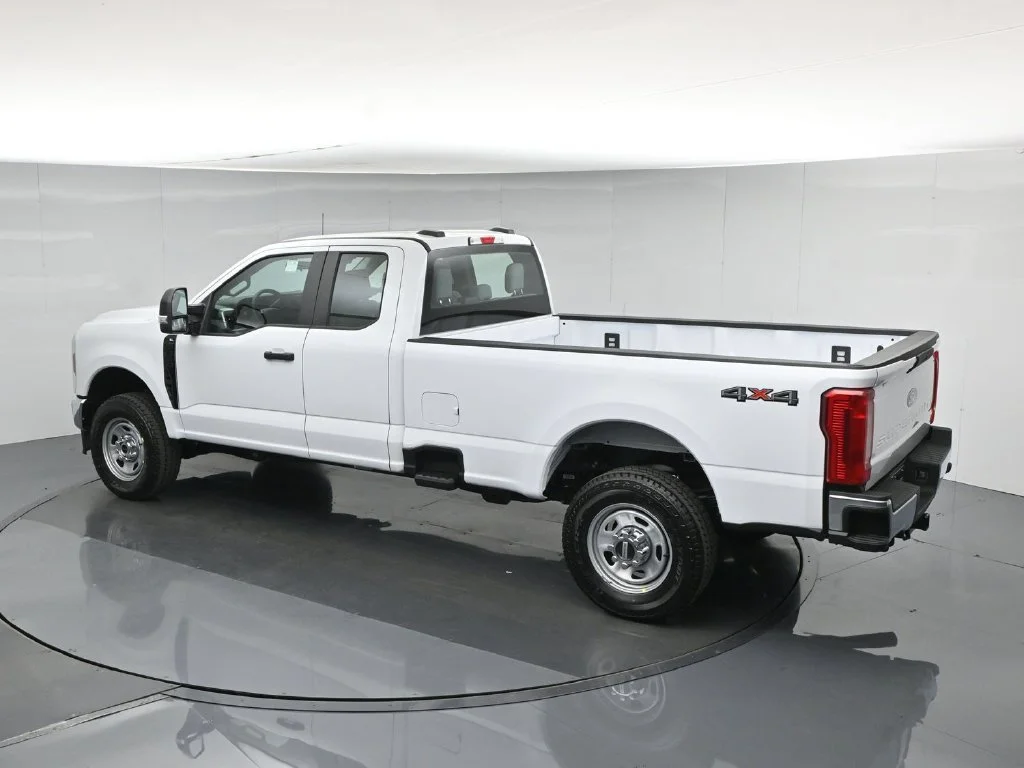 New 2027 White Ford XL image 40
