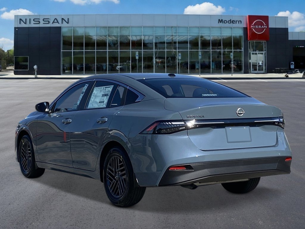 New 2027 Atlantic Gray Metallic Nissan SV image 2