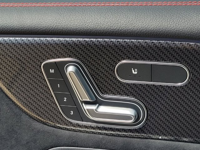 2025 Mercedes-Benz GLB Base - Photo 55