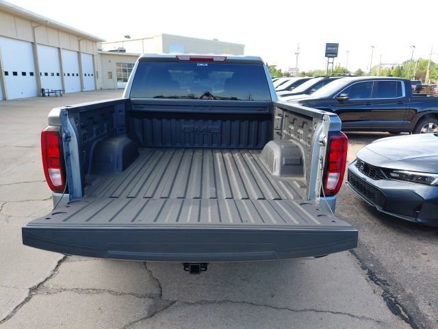 New 2026 Sterling Metallic GMC SLE image 33