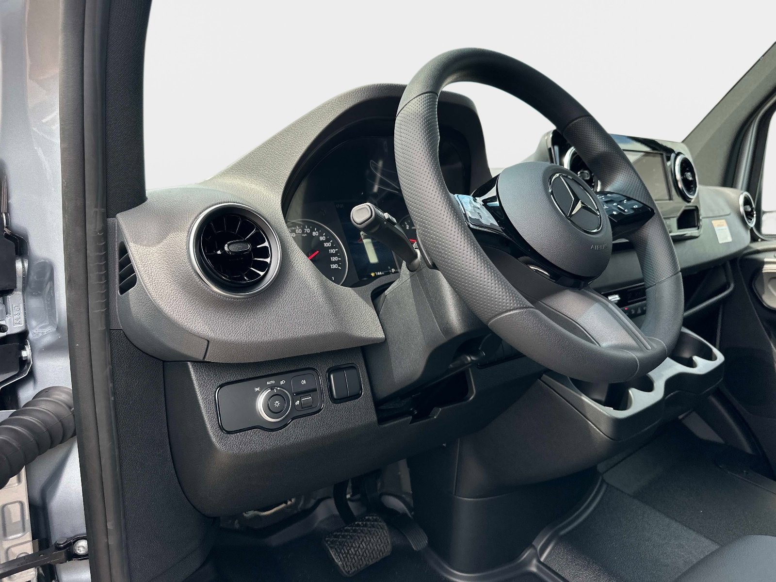 2025 Mercedes-Benz Sprinter Passenger Van Base - Photo 15
