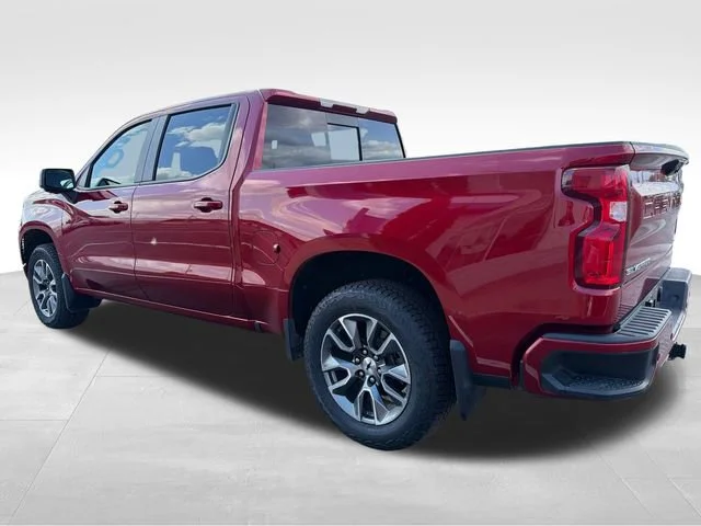Used 2024 Radiant Red Tintcoat Chevrolet RST image 3