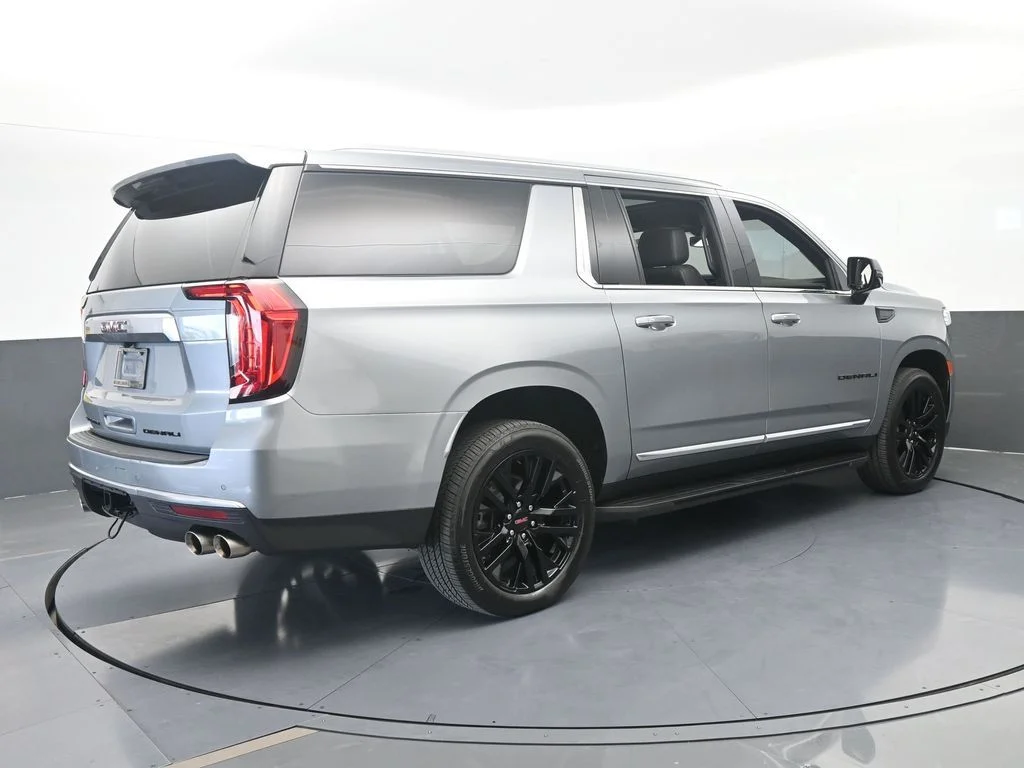 Used 2024 Sterling Metallic GMC Denali image 6