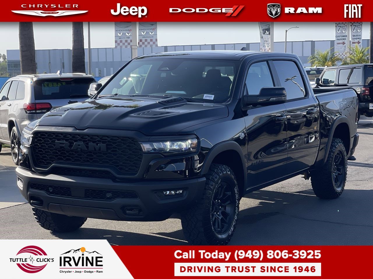 New 2026 Diamond Black Crystal Pearl-Coat Exterior Paint RAM Rebel image 3