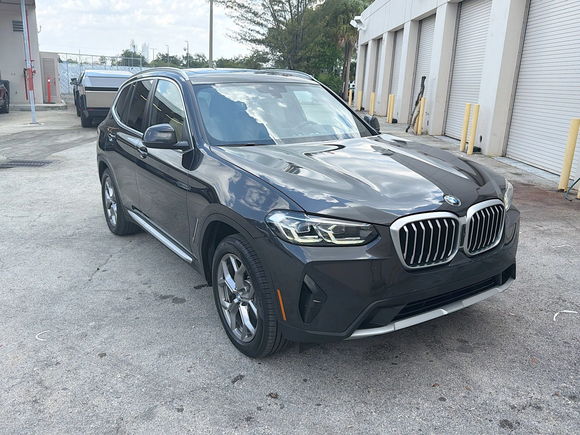 2023 BMW X3 30i