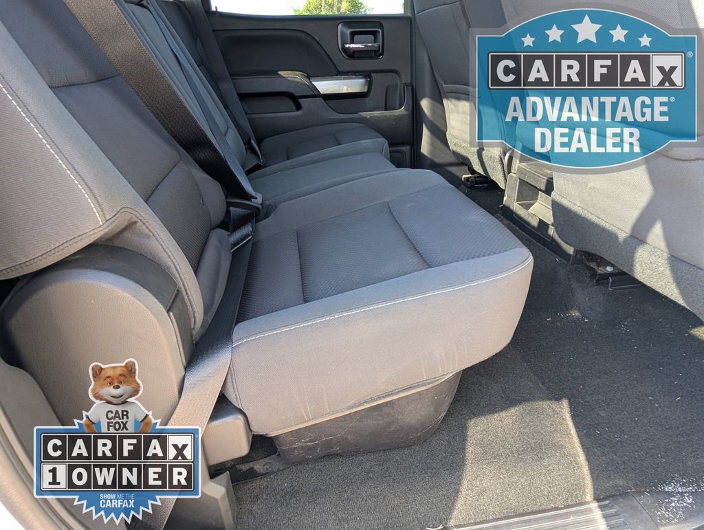 Certified Used 2018 SUMMIT WHITE Chevrolet LT image 22
