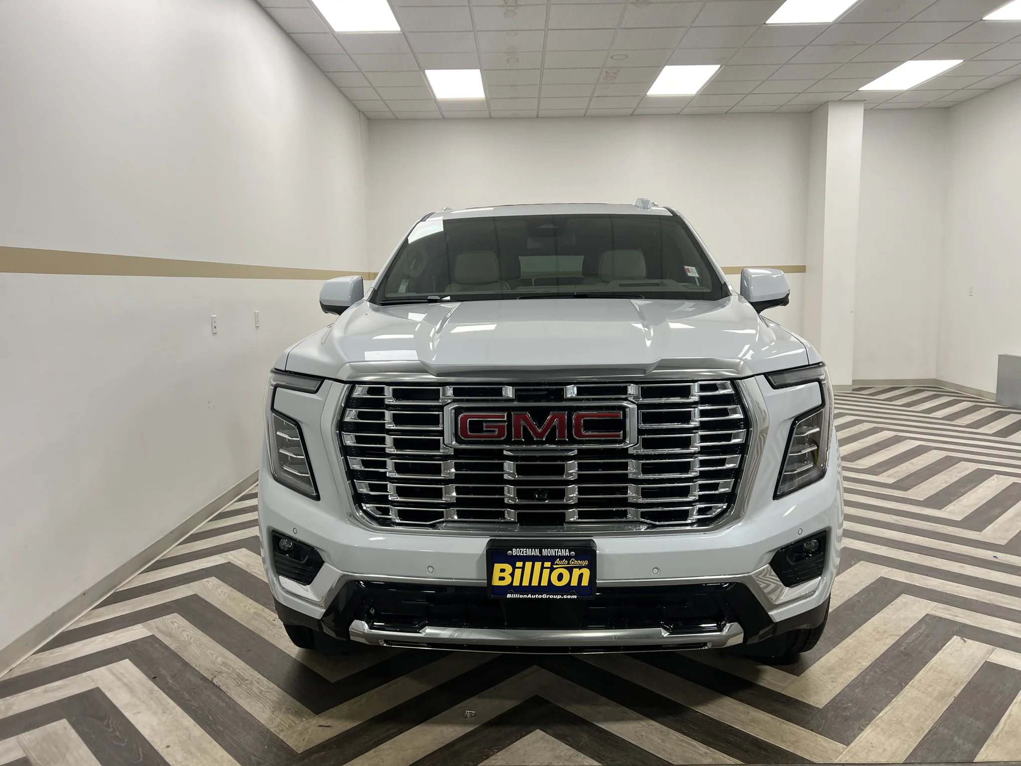 2026 GMC Yukon XL Denali - Photo 16