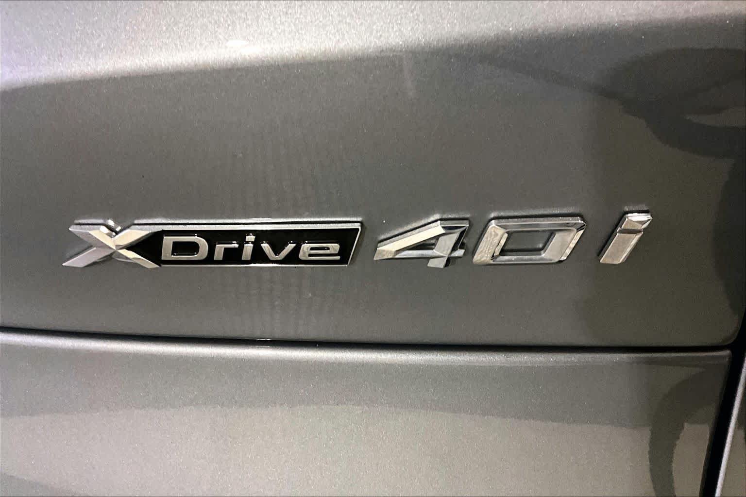Certified Used 2024 Skyscraper Grey Metallic BMW xDrive40i image 9
