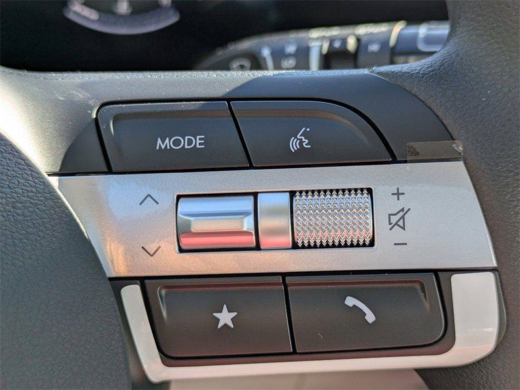 New 2026 White Hyundai SE FWD image 23
