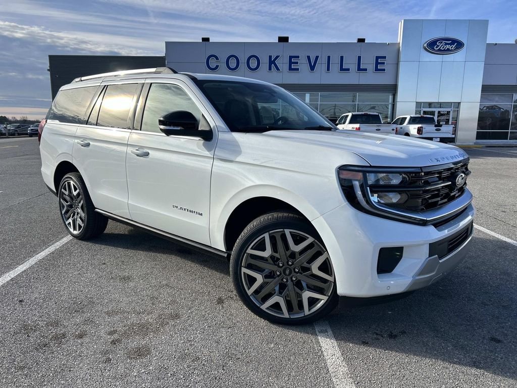 New 2026 Star White Metallic Tri-Coat Ford Platinum® image 2