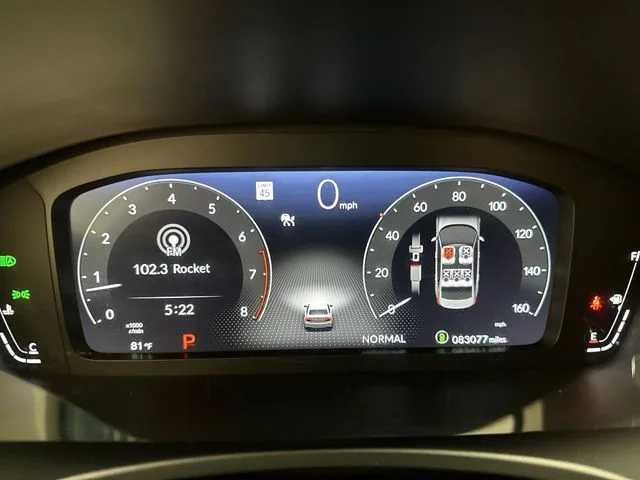 Certified Used 2024  Honda Touring image 21