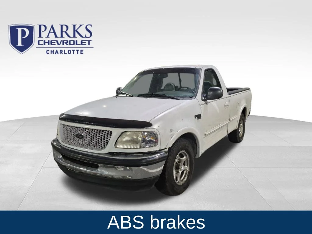 Used 1998  Ford XLT image 1
