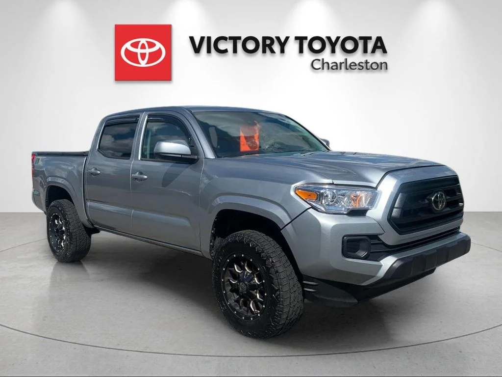 Used 2023 Silver Toyota SR image 5