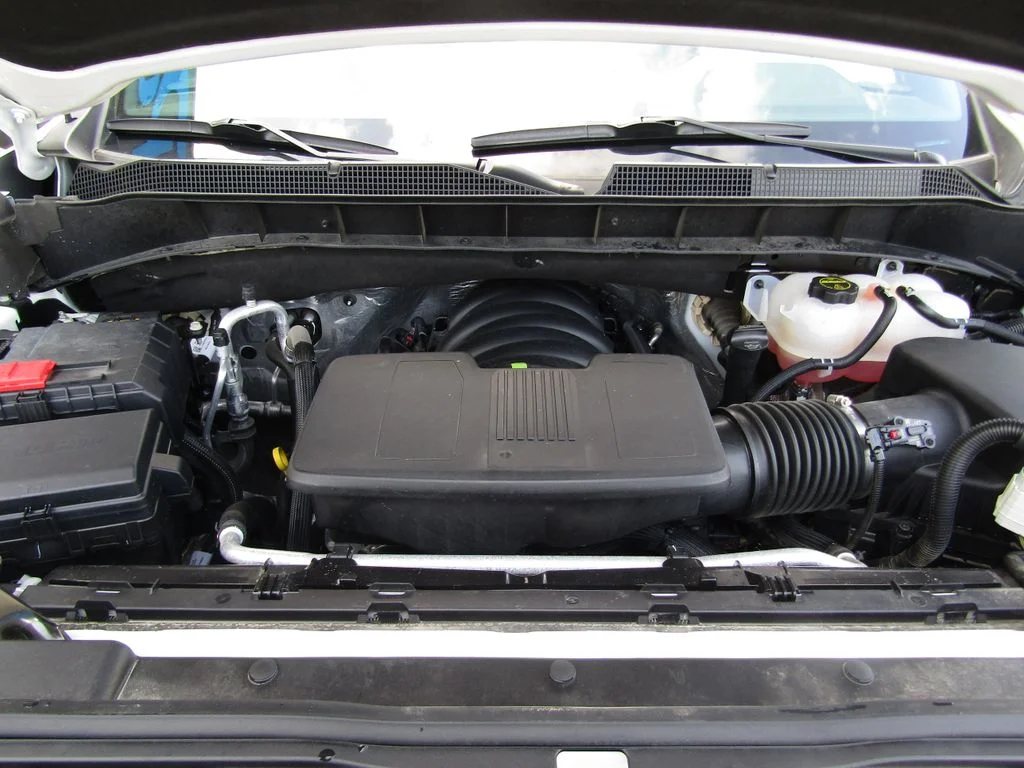 Used 2024 White Chevrolet LTZ image 36