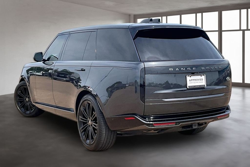 Certified Used 2023 Carpathian Gray Premium Metallic Land Rover SE image 11