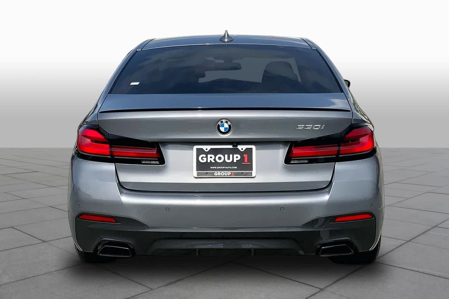 Used 2023 Skyscraper Gray Metallic BMW 530i image 4