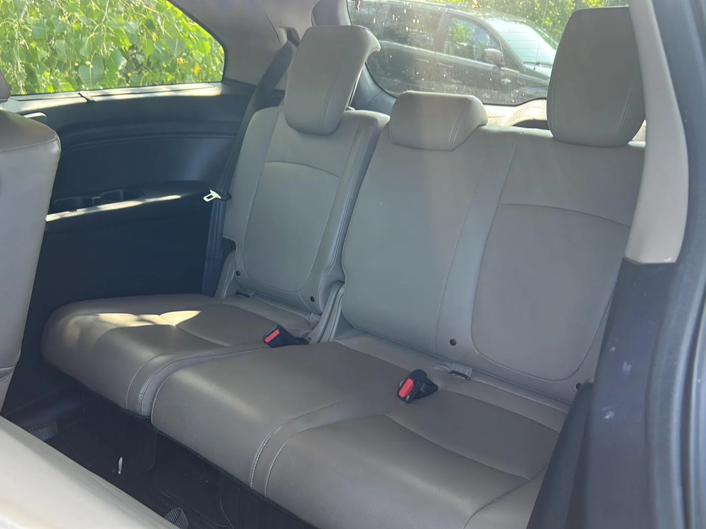 Used 2019 White Diamond Pearl Honda Touring image 21