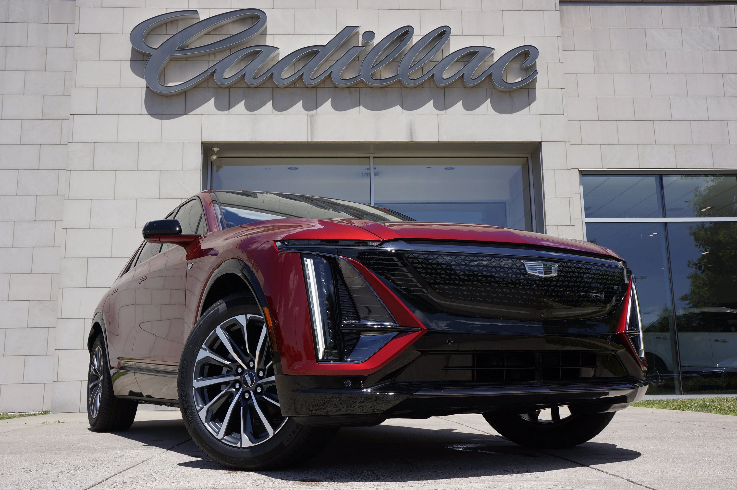 2025 Cadillac LYRIQ