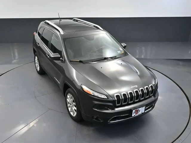 Used 2015 Gray Jeep Limited image 59