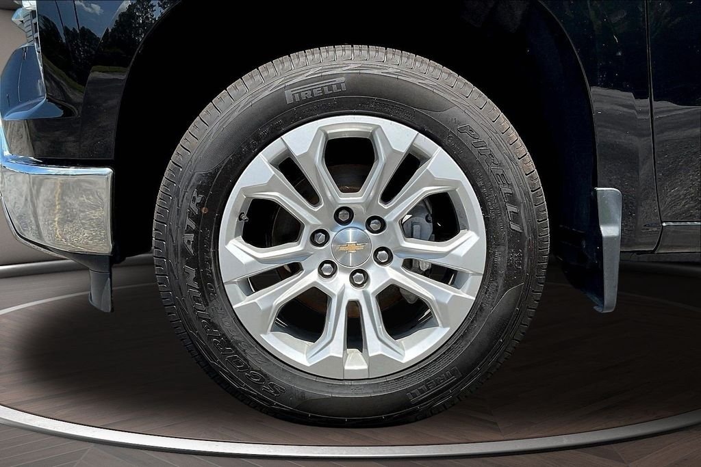 Used 2023 Black Chevrolet LTZ image 39