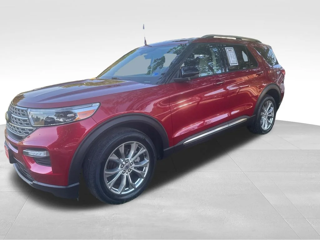 Used 2020 Red Ford Limited image 3