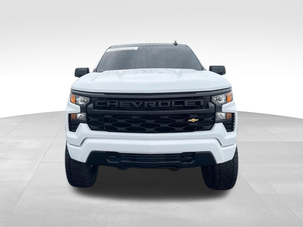 Used 2024 White Chevrolet WT image 3