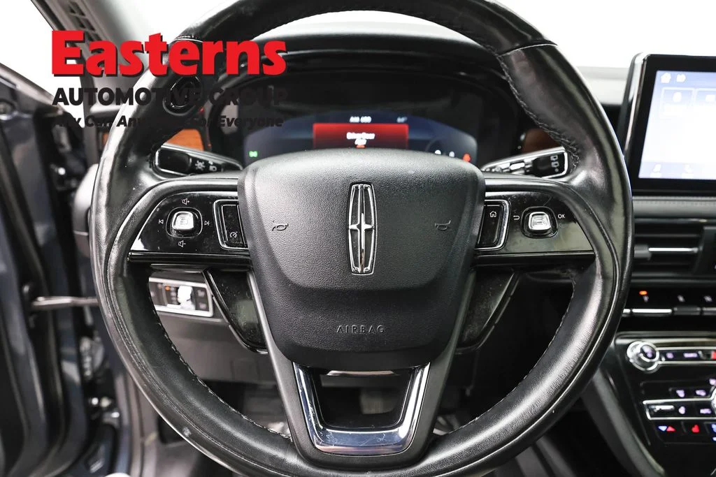 Used 2021 Blue Lincoln Reserve image 10