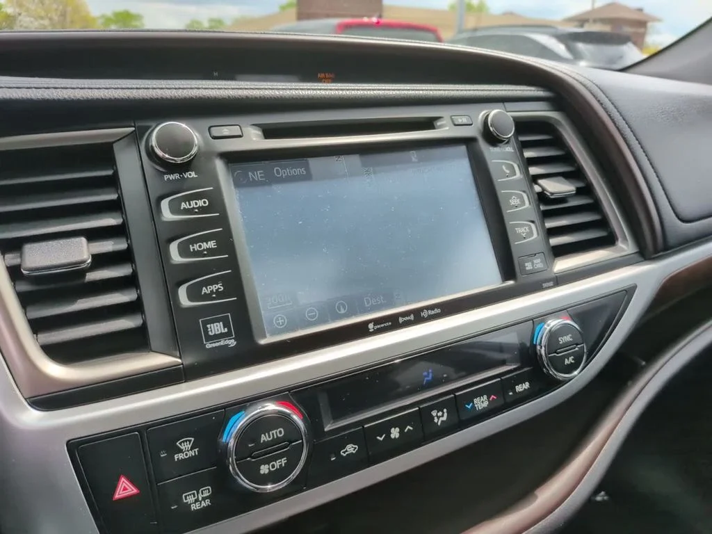 Used 2016 Black Toyota Limited image 17