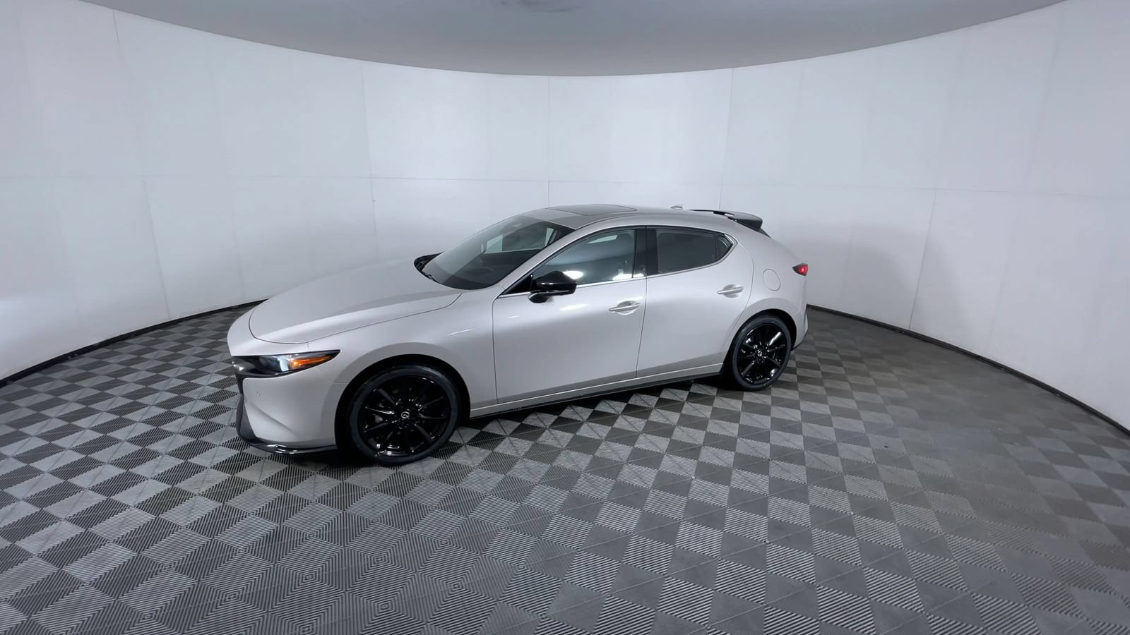 New 2026 Platinum Quartz Metallic Mazda 2.5 Turbo Premium Plus image 4