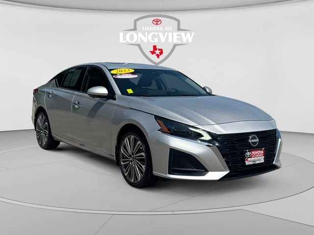 Used 2023 Brilliant Silver Metallic Nissan 2.5 SL image 7