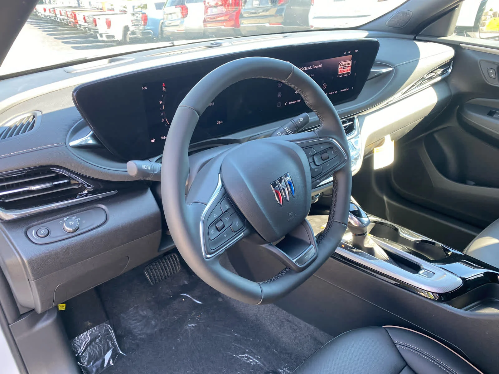 New 2026 White Frost Tricoat Buick Avenir image 8
