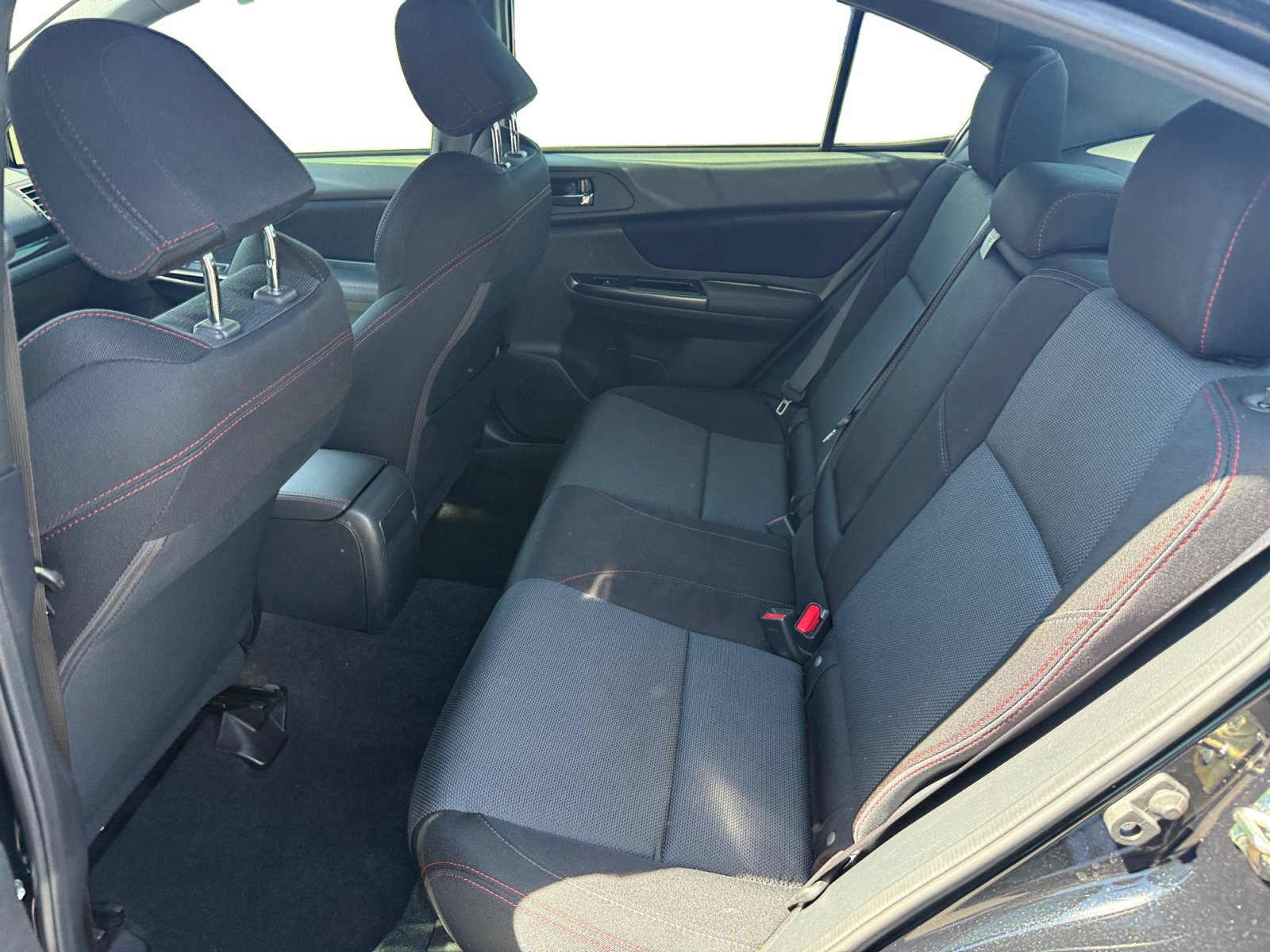 Used 2019 Crystal Black Silica Subaru Premium image 16