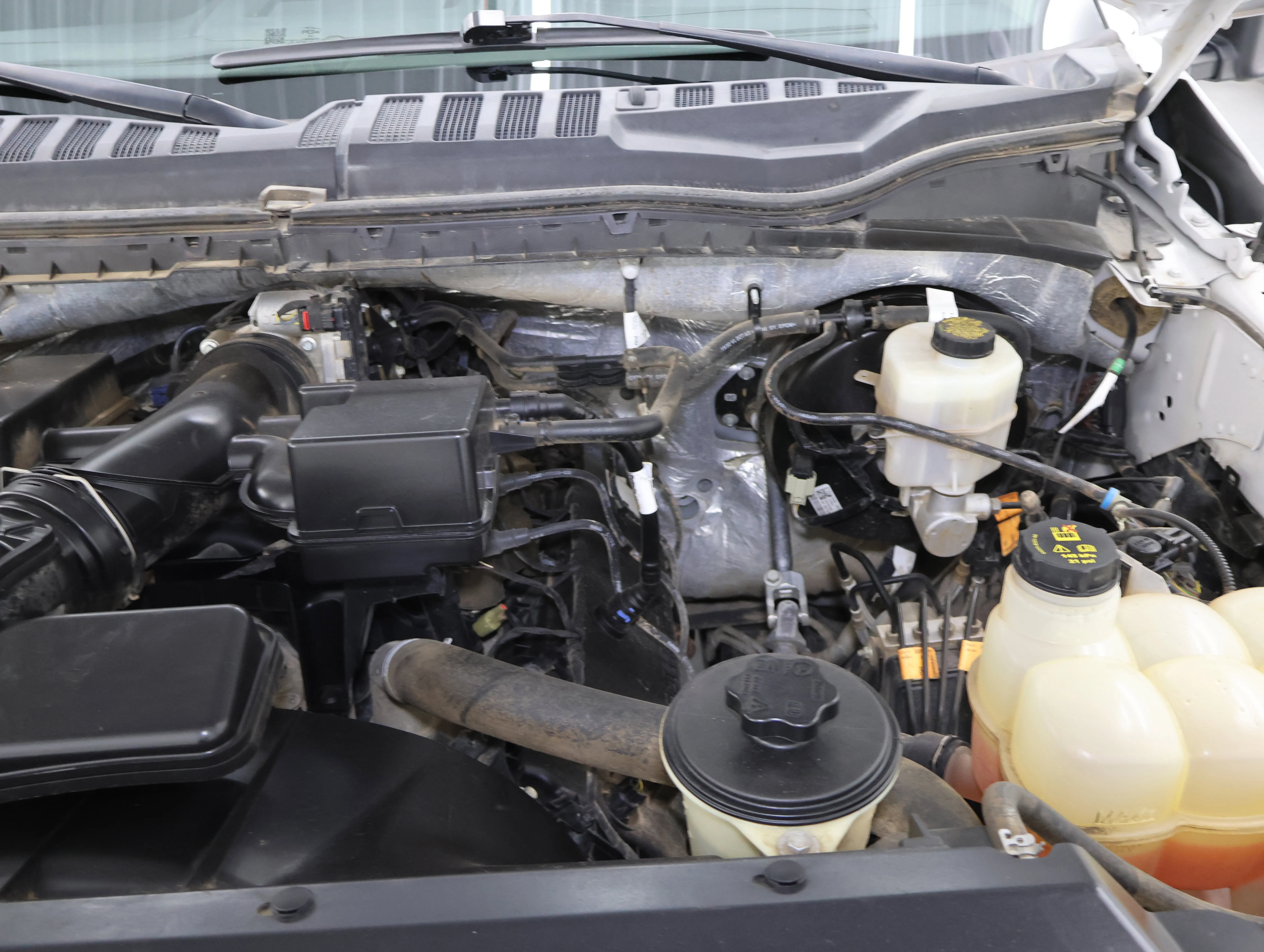 Used 2022 Oxford White Ford XLT image 18