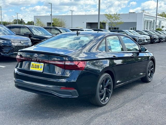New 2026 Deep Black Pearl Volkswagen 1.5T SE image 4