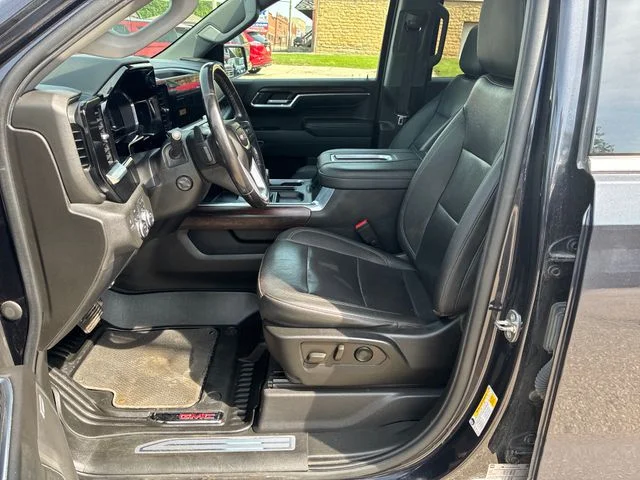Used 2022 Titanium Rush Metallic GMC SLT image 14
