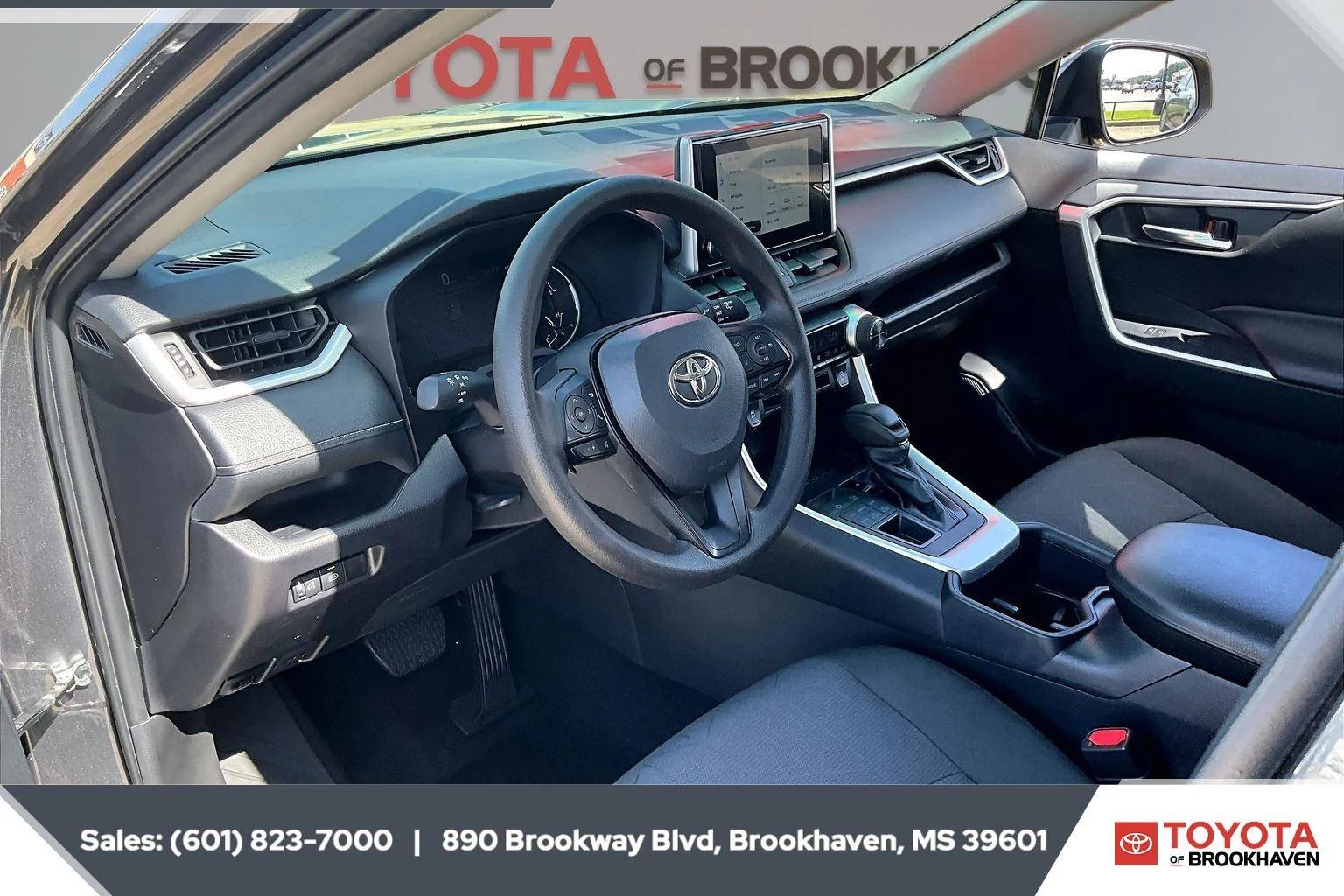 Used 2025 Magnetic Gray Metallic Toyota XLE image 12