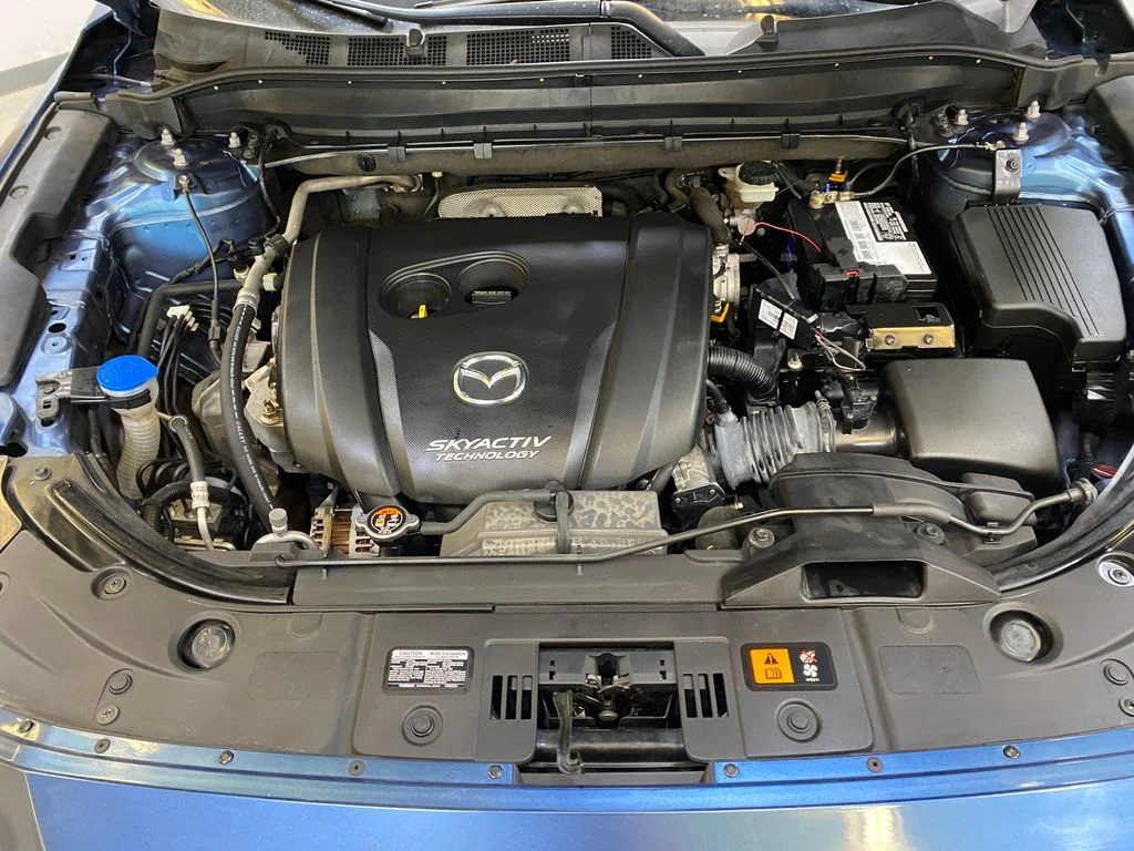Used 2019 Blue Mazda Touring image 9